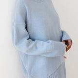 Calm Knit | Oversized Ribbed Crewneck Sweater