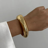 Éclat Curve | Sculptural Open Cuff Bracelet