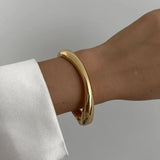 Éclat Curve | Sculptural Open Cuff Bracelet