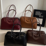 Linea Classic | Structured Shoulder Bag with Zip Closure