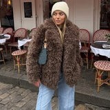 Curléa | Curled Faux Fur Coat with Relaxed Silhouette